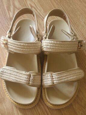 Beige Women's Braided Strap Sandals - Brand Not Visible